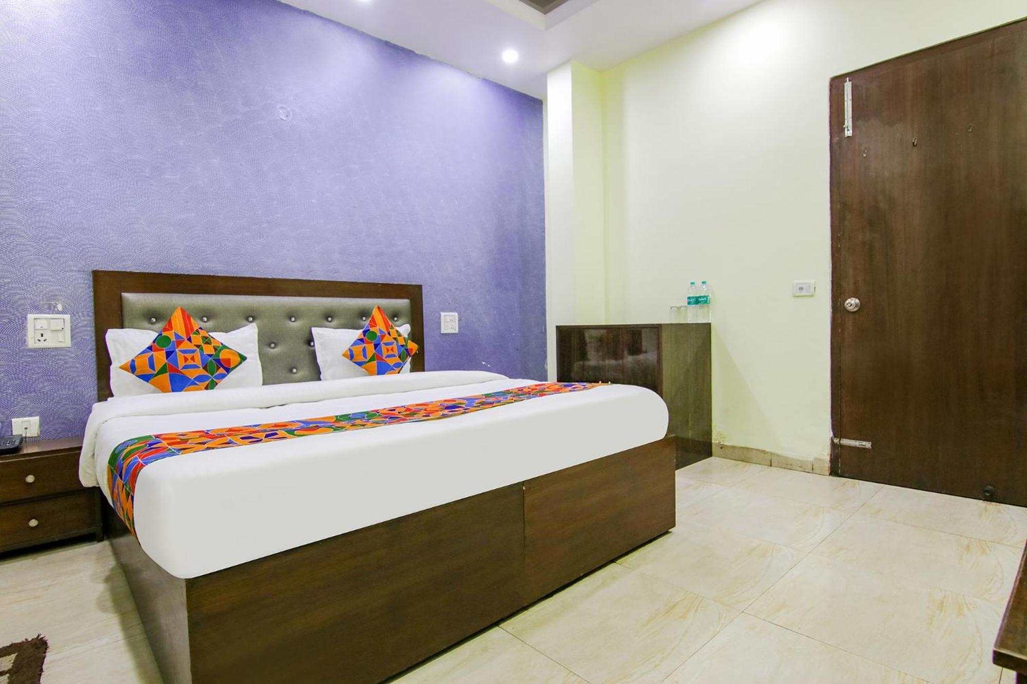 OYO 7724 Hotel Pr Chandīgarh Eksteriør billede