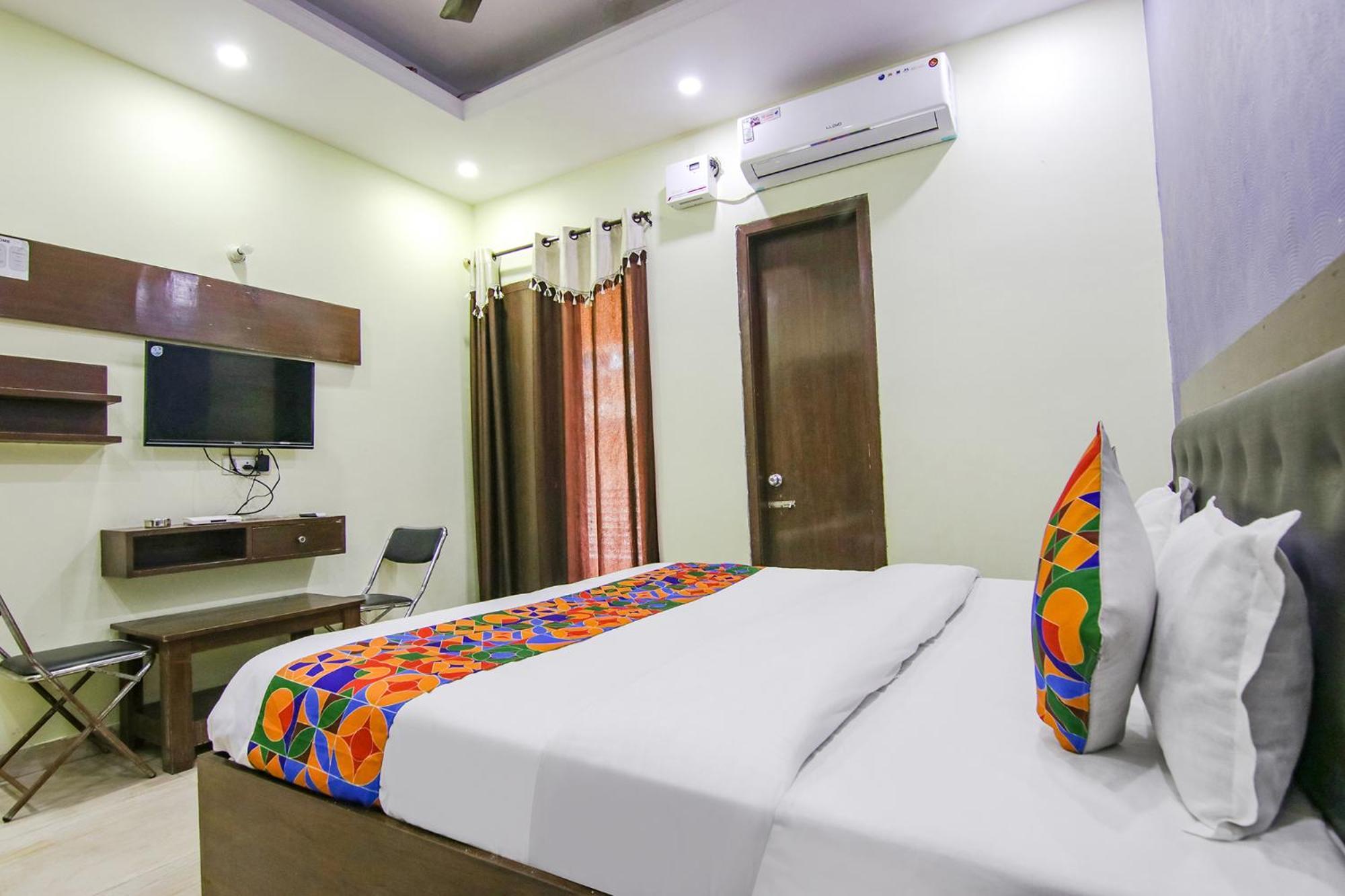 OYO 7724 Hotel Pr Chandīgarh Eksteriør billede