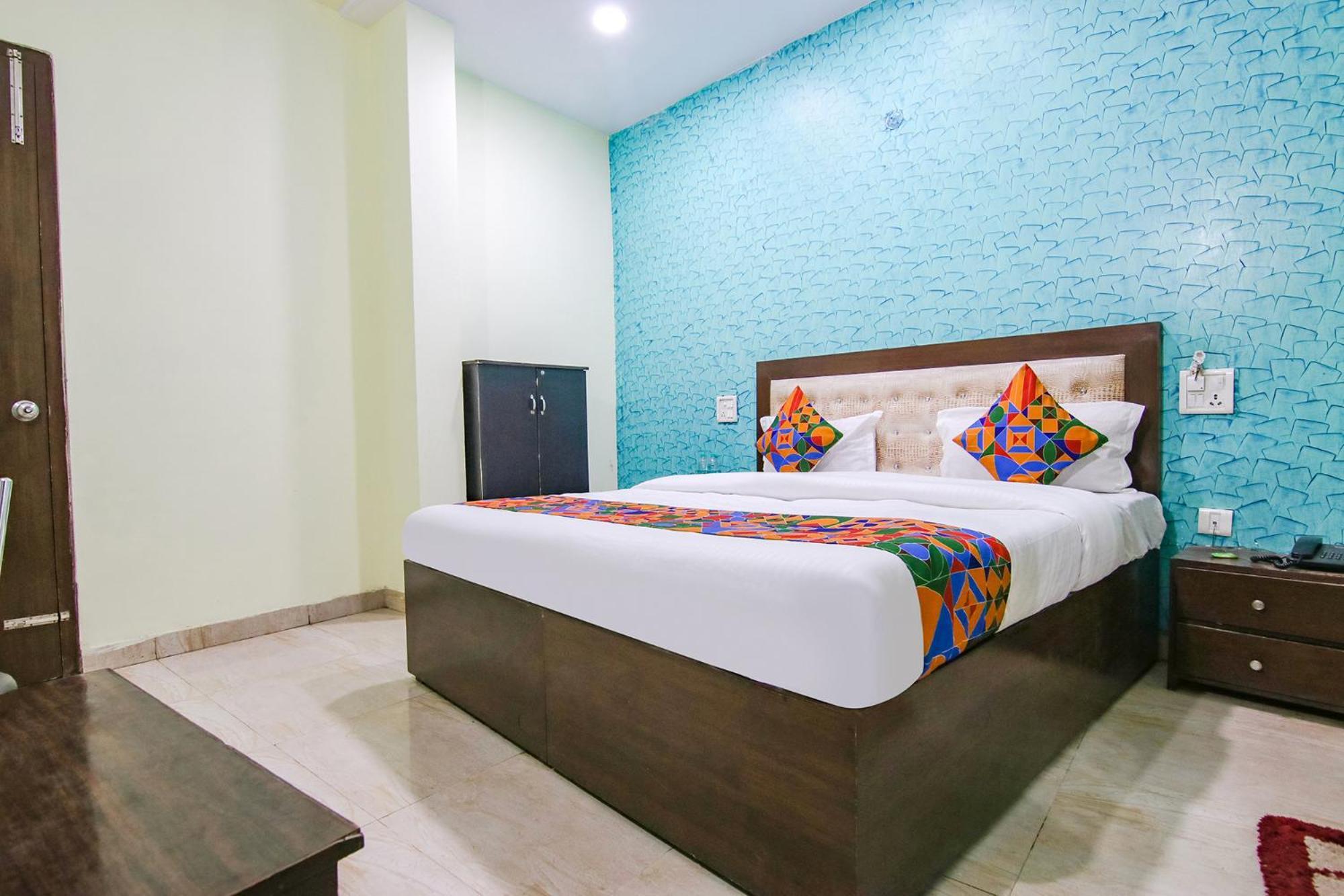 OYO 7724 Hotel Pr Chandīgarh Eksteriør billede