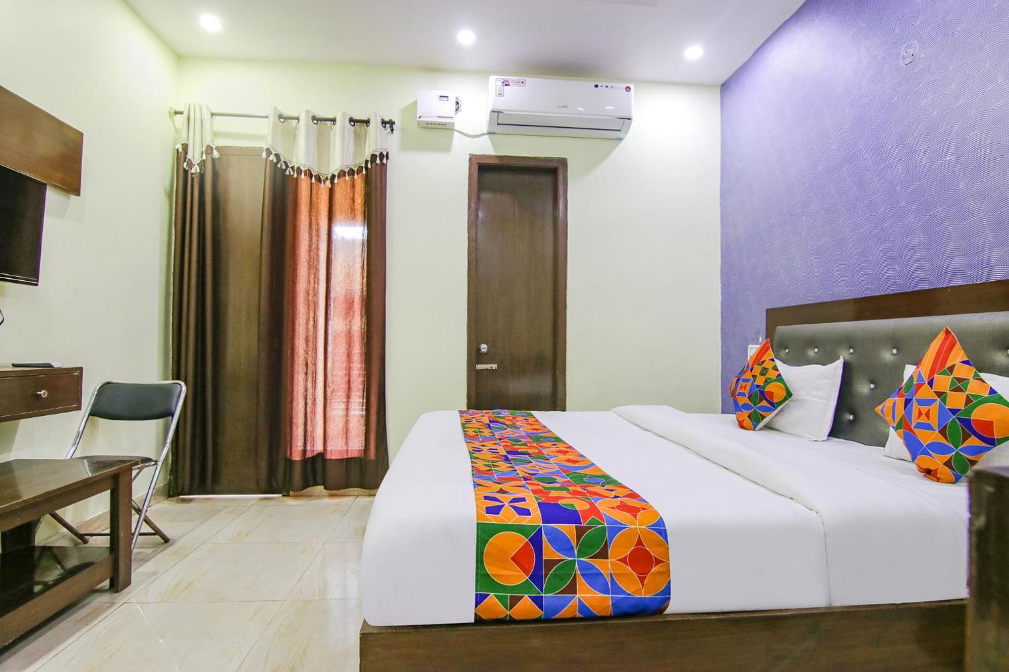 OYO 7724 Hotel Pr Chandīgarh Eksteriør billede